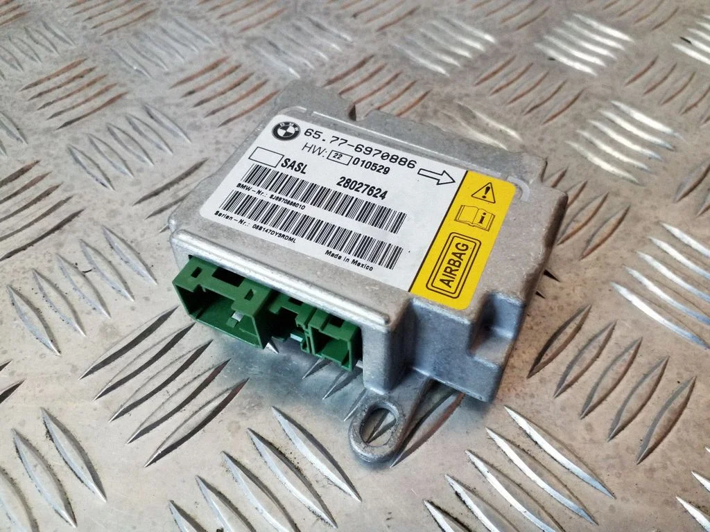 Drošības spilvenu vadības bloks – BMW 7. sērija E65 E66 (2001-2008)