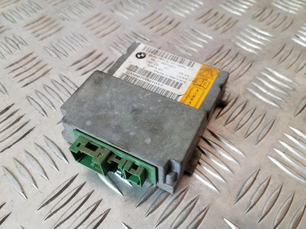 Airbag control unit/module – BMW 7 Series E65 E66 (2001-2008)