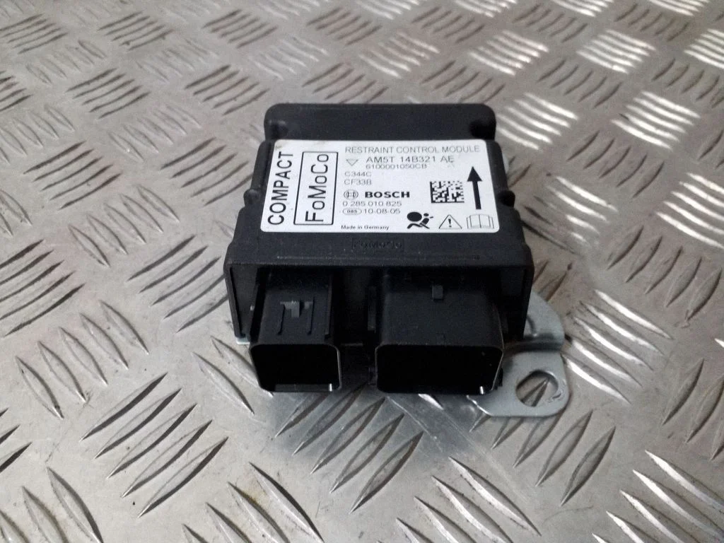 Drošības spilvenu vadības bloks AM5T14B321AE