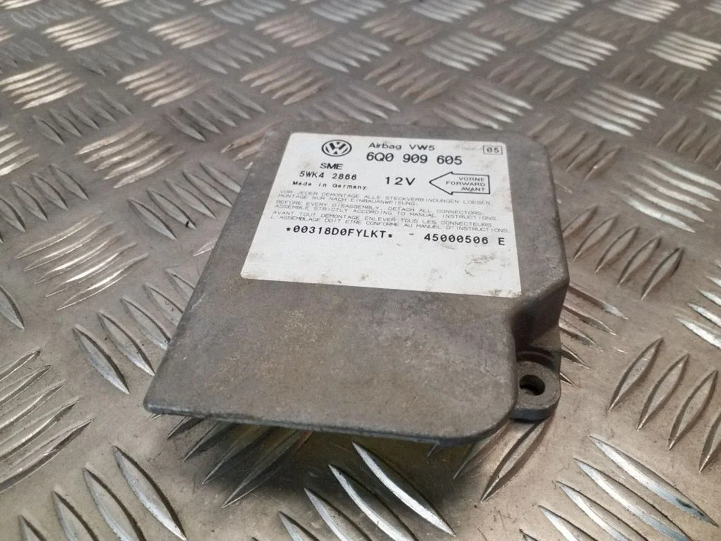 Drošības spilvenu vadības bloks 6Q0909605