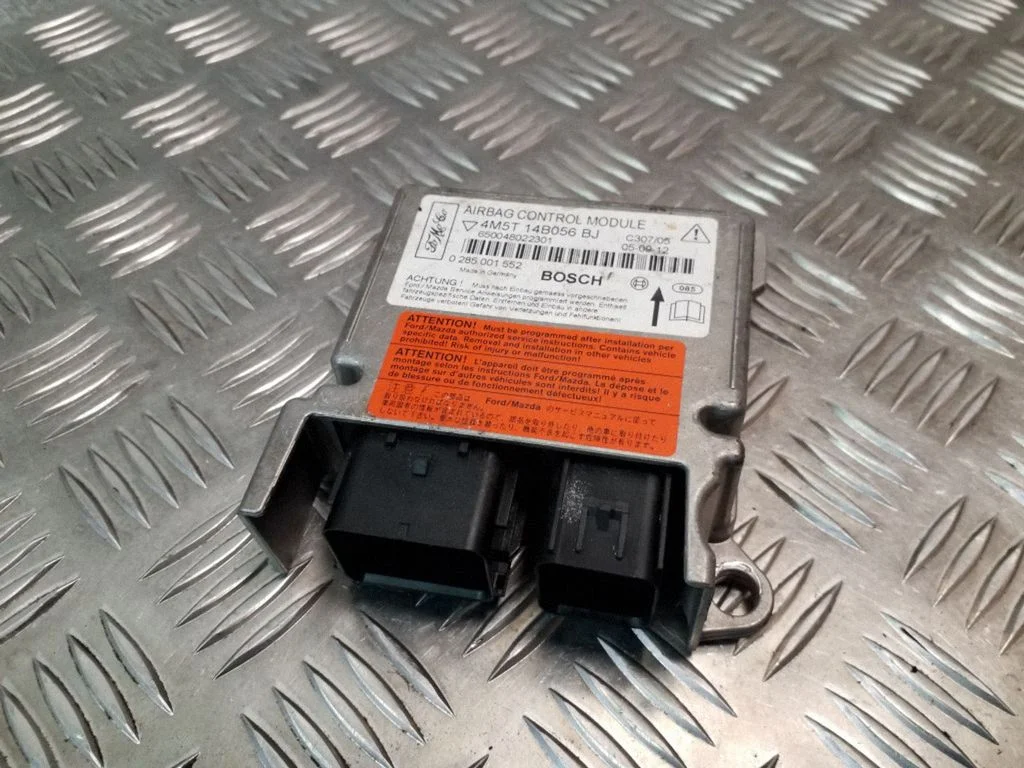 Drošības spilvenu vadības bloks 4M5T14B056BJ