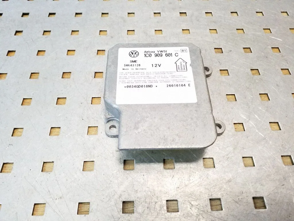 Airbag control unit/module 1C0909601C