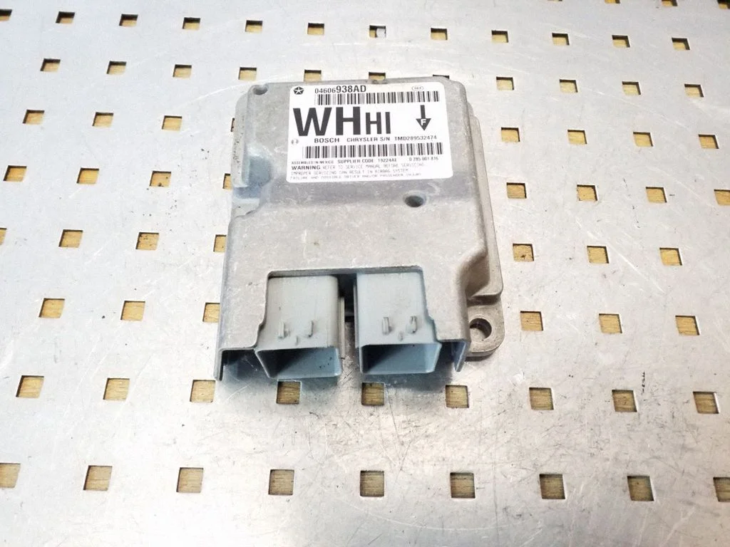 Drošības spilvenu vadības bloks – Jeep Grand Cherokee (WK) (2005-2010)