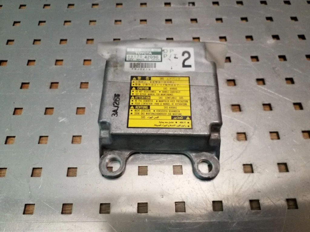 Sterownik poduszek powietrznych – Toyota RAV 4 (XA20) (2000-2005)