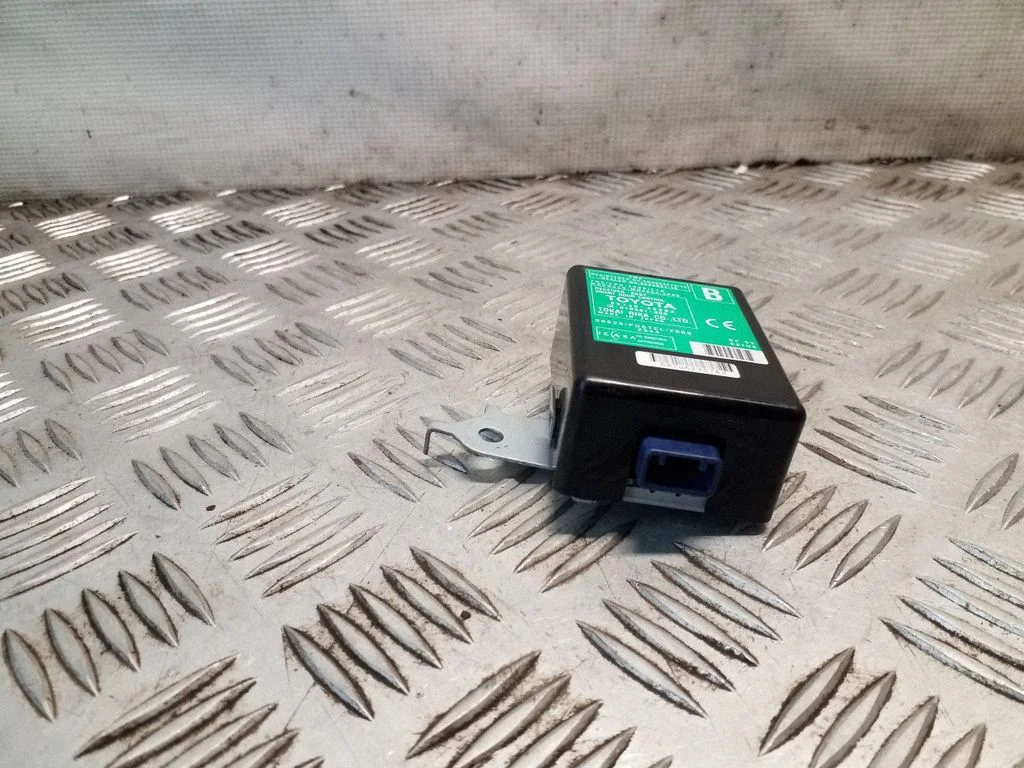 Door control unit/module – Lexus RX III (2008-2015)