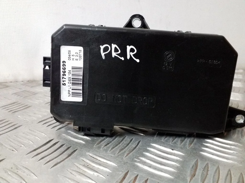 Durų elektronikos valdymo blokas