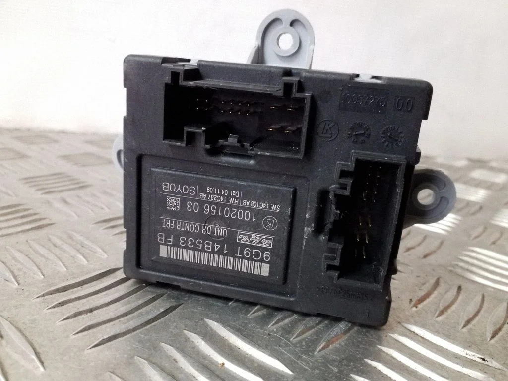 Durų elektronikos valdymo blokas