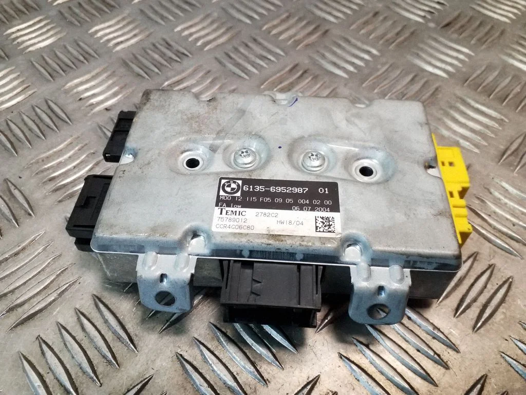 Door control unit/module – BMW 5 Series E60 E61 (2004-2010)