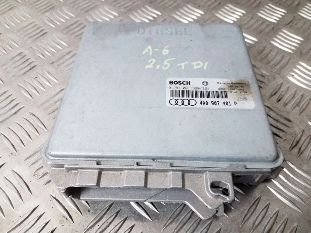 Sterownik silnika – Audi A6 S6 C4 4A (1994-1997)