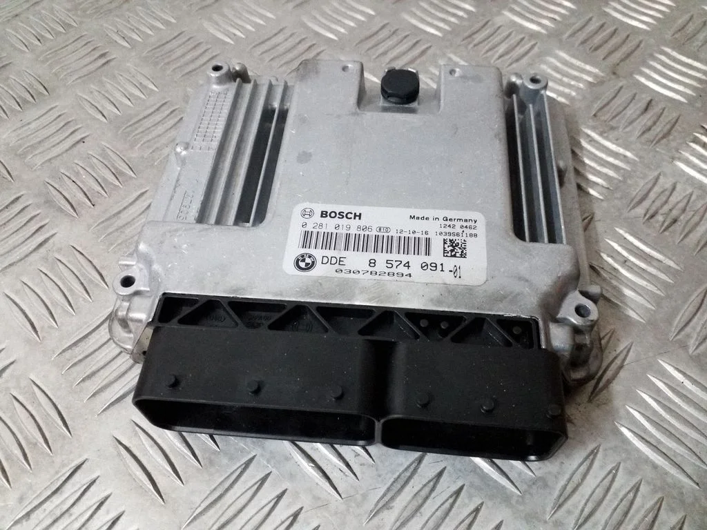 Dzinēja vadības bloks – BMW 5. sērija F10 F11 (2009-2016)