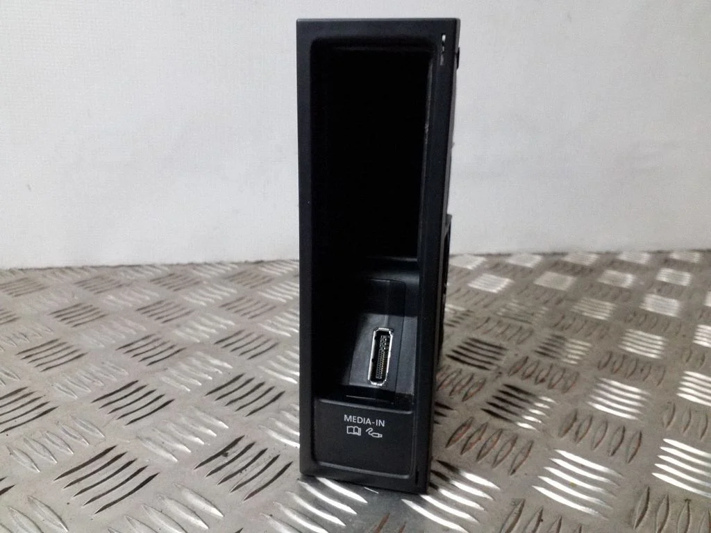Other control units/modules – Volkswagen Touran II (2010-2016)