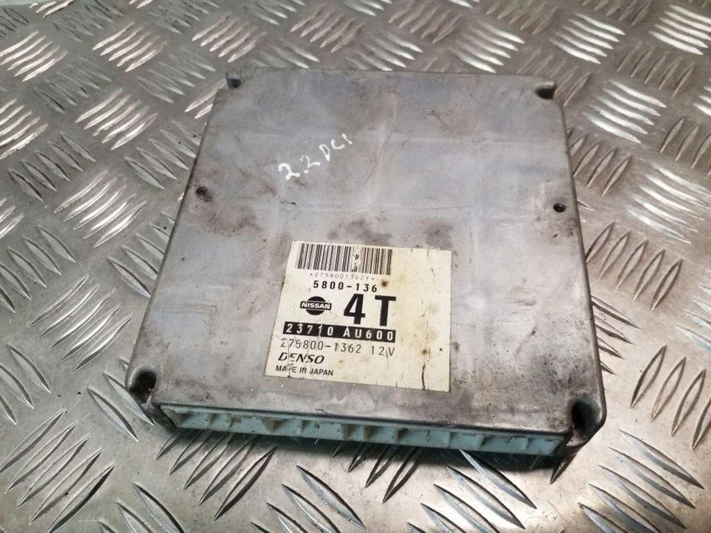 Dzinēja vadības bloks – Nissan Primera (2002-2007)