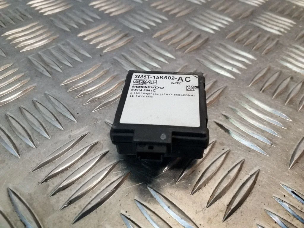 Citi vadības bloki/moduļi 3M5T15K602AC