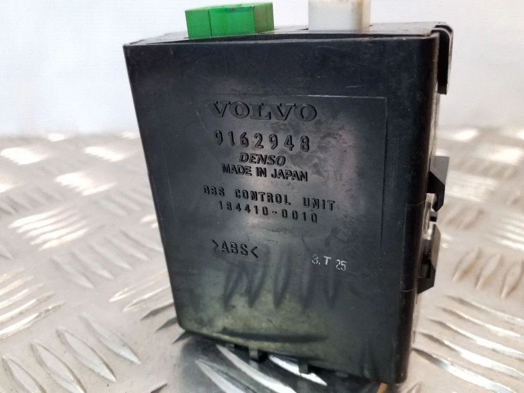 Other control units/modules 9162948