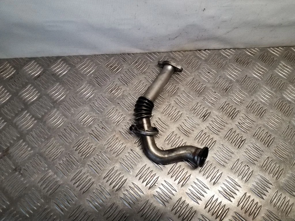 EGR-klapi toru (-d)/ voolik (-ud) – Audi Q5 SQ5 8R (2008-2017)