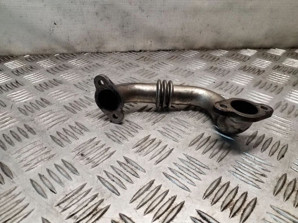 EGR-klapi toru (-d)/ voolik (-ud) – Audi Q5 SQ5 8R (2008-2017)