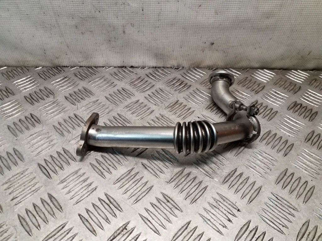 EGR valve line/pipe/hose – Volkswagen Tiguan (2007-2016)
