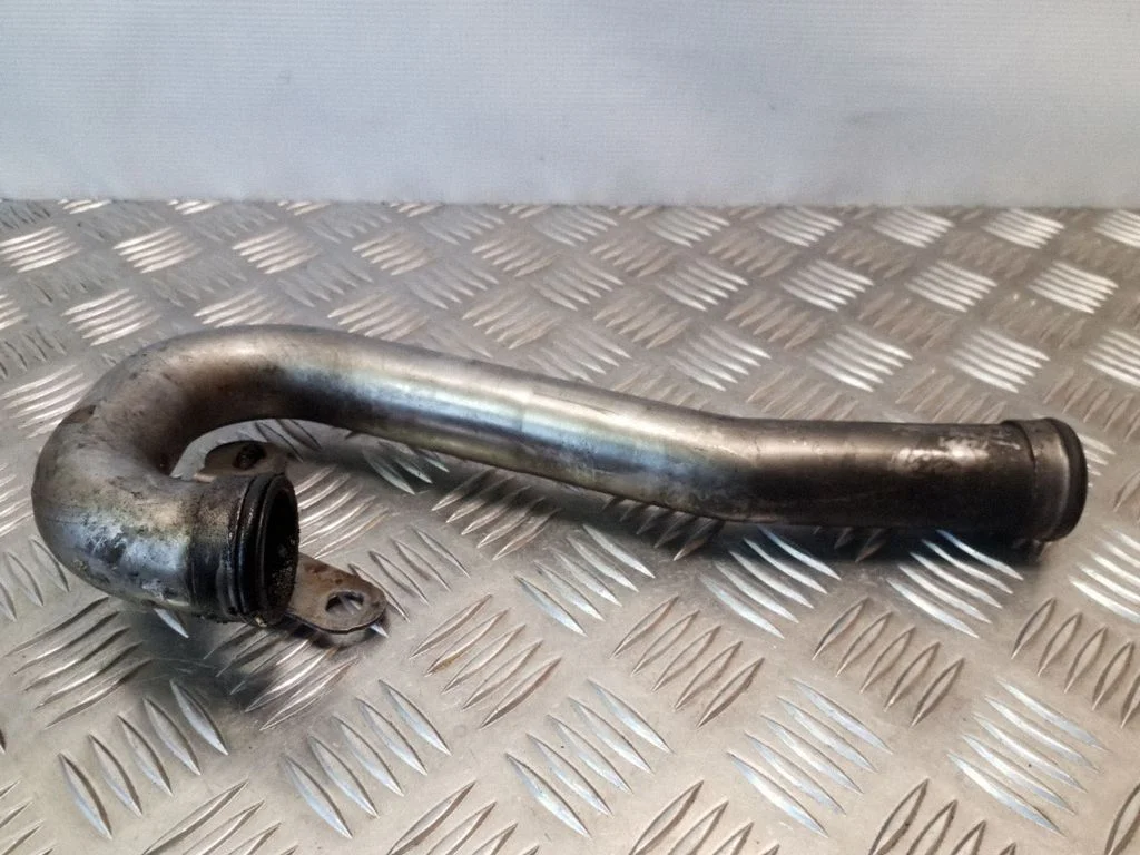 EGR-klapi toru (-d)/ voolik (-ud) – Nissan Juke I F15 (2010-2018)