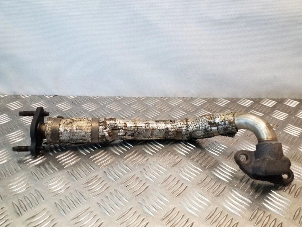 EGR-klapi toru (-d)/ voolik (-ud) – Nissan Almera N16 (2000-2010)