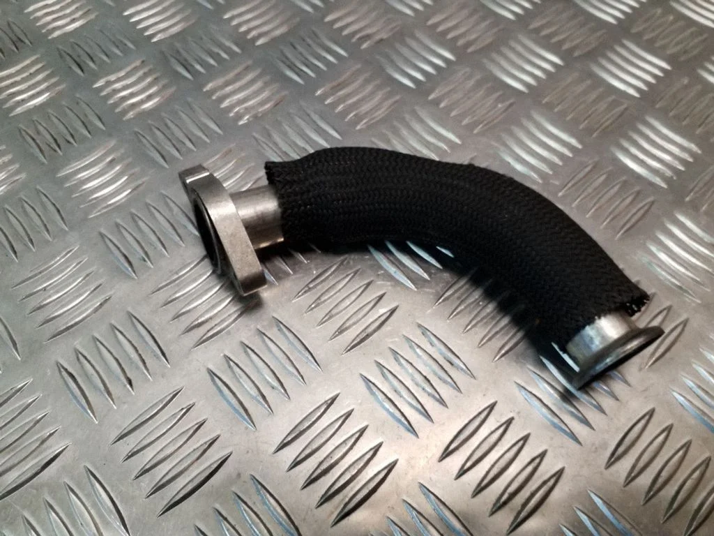 EGR-klapi toru (-d)/ voolik (-ud) – Saab 9-5 (1998-2005)