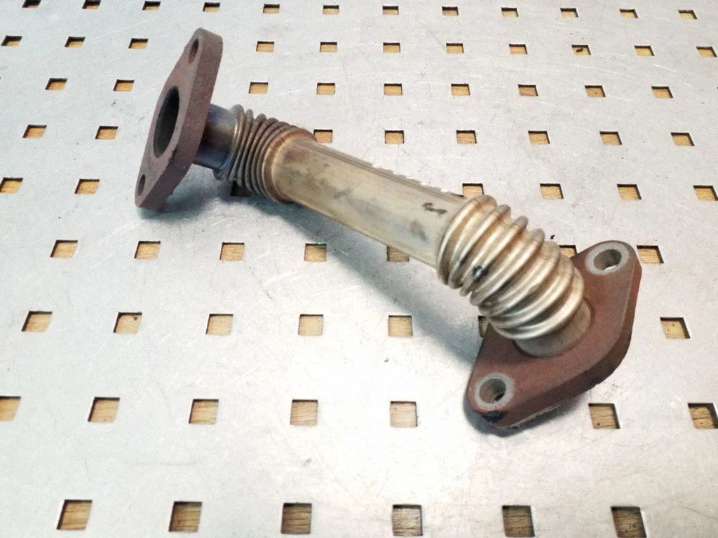 EGR caurule (-es)/ šļūtene (-es) – Seat Ibiza III (6L) (2002-2008)