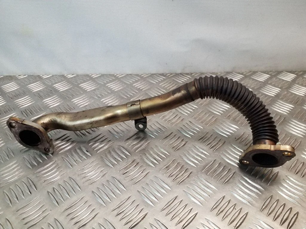 EGR valve line/pipe/hose 8200940347