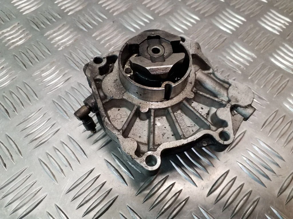 Vaakumpump 55188660 – Saab 9-5 (2006-2010)