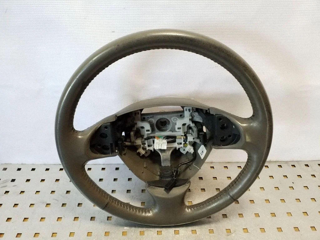 Steering wheel GS12001960A