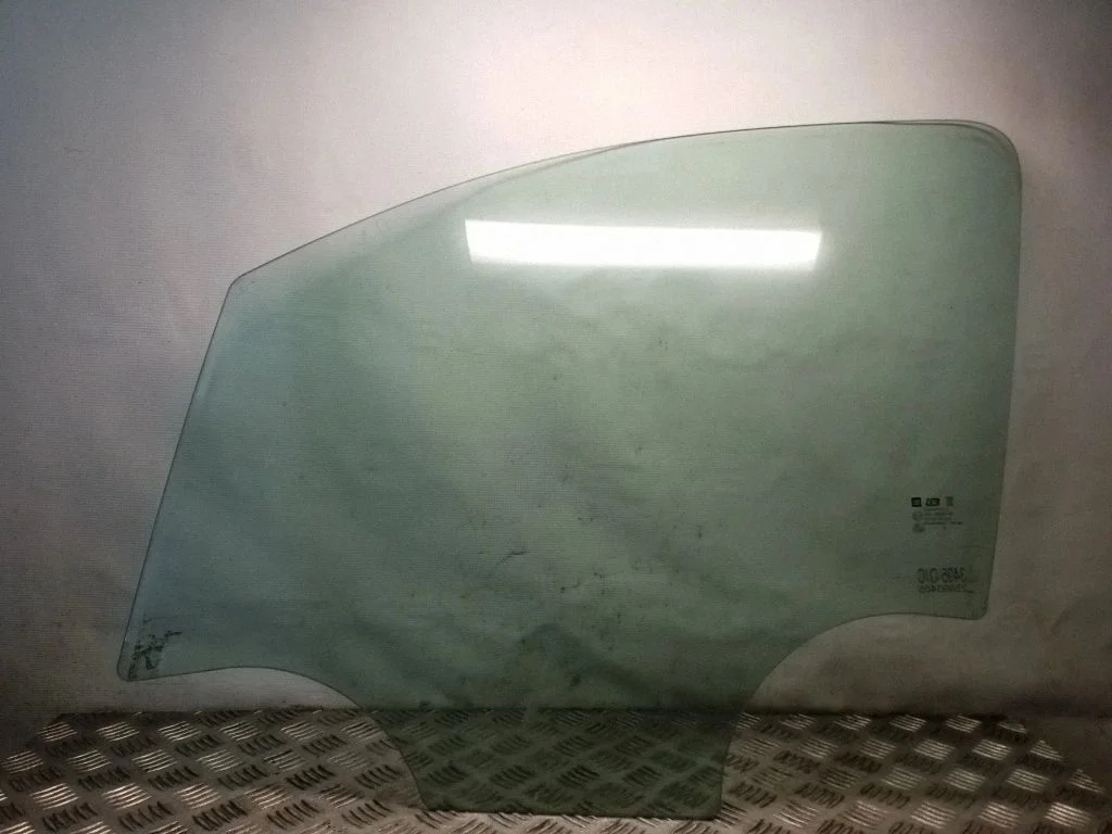 Front door window glass four-door – Opel Mokka X (2016-2019)