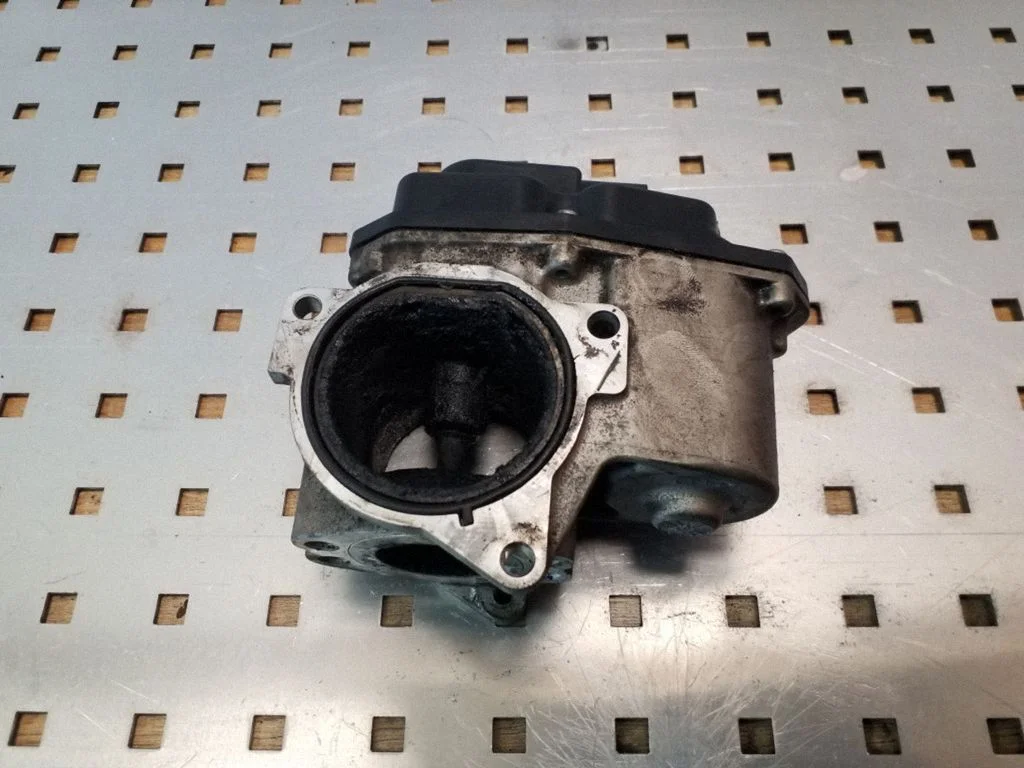 EGR valve – Volkswagen Passat CC (2008-2016)