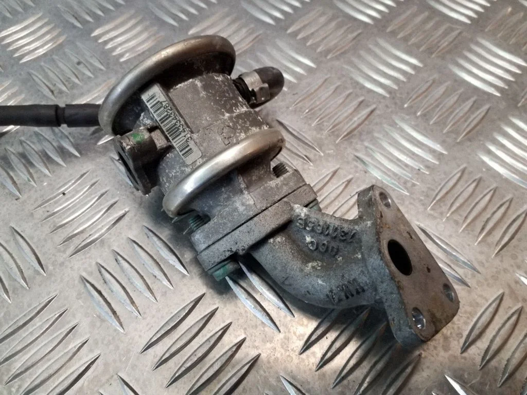 EGR vārsts 06C131101
