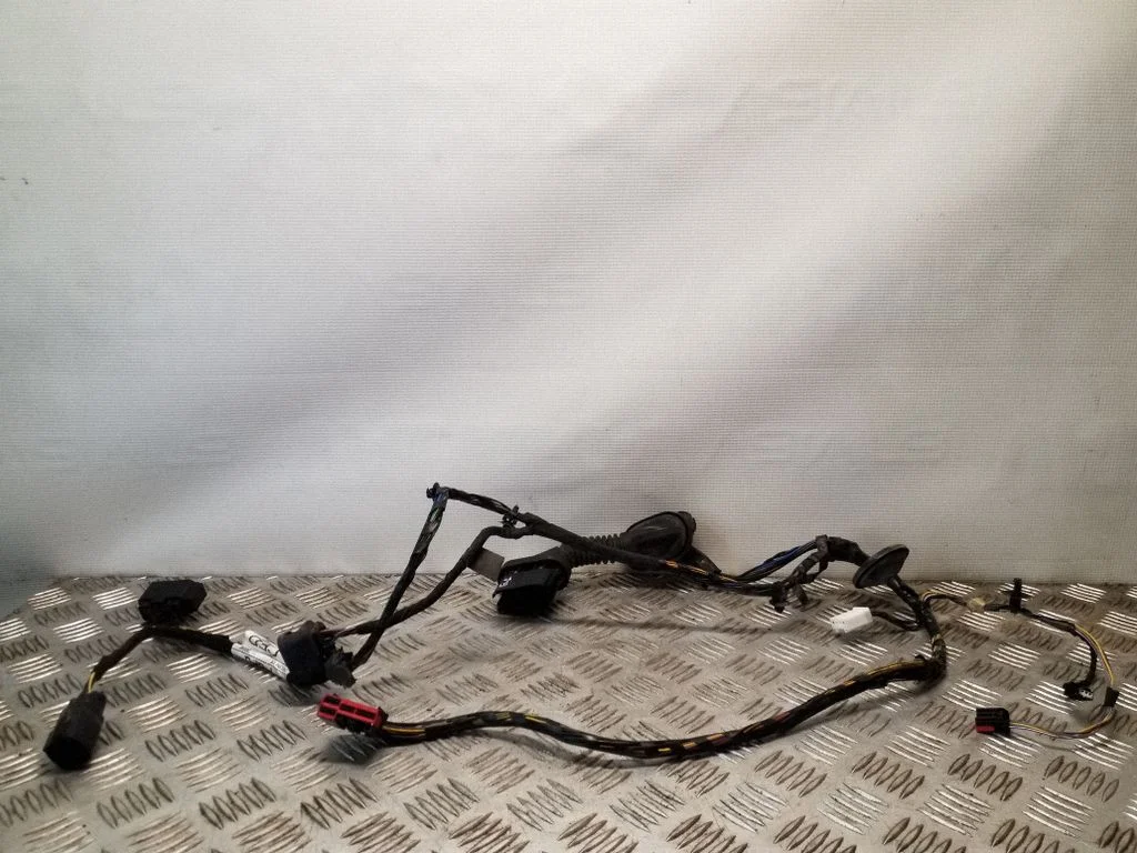 Rear door wiring loom – Ford S-MAX (2006-2015)