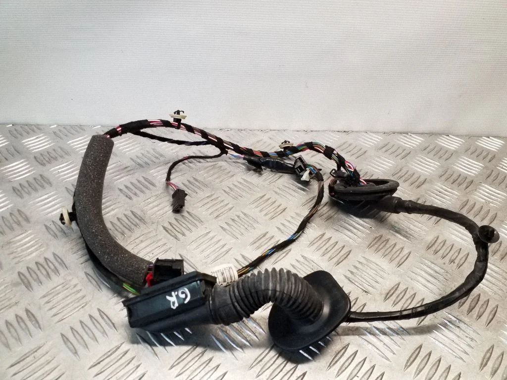 Tagaukse juhtmestik 5E0971694C