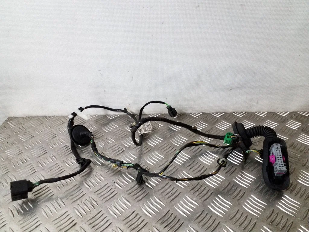 Tagaukse juhtmestik 39157813