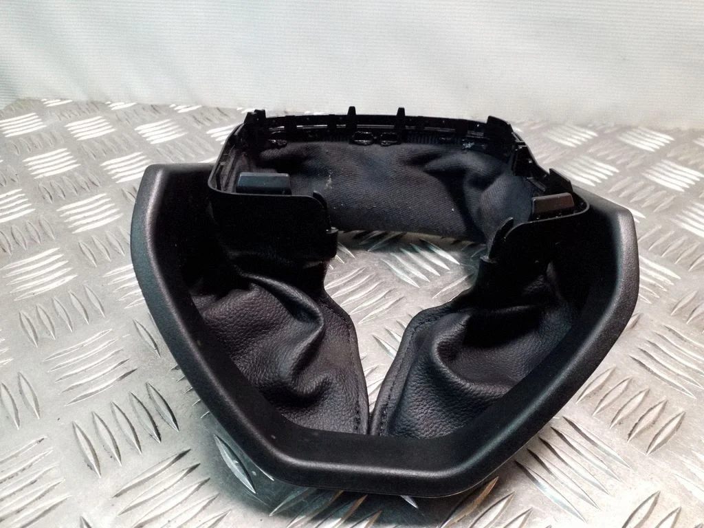 Steering wheel column trim – Mercedes-Benz E-Class W212 (2009-2016)
