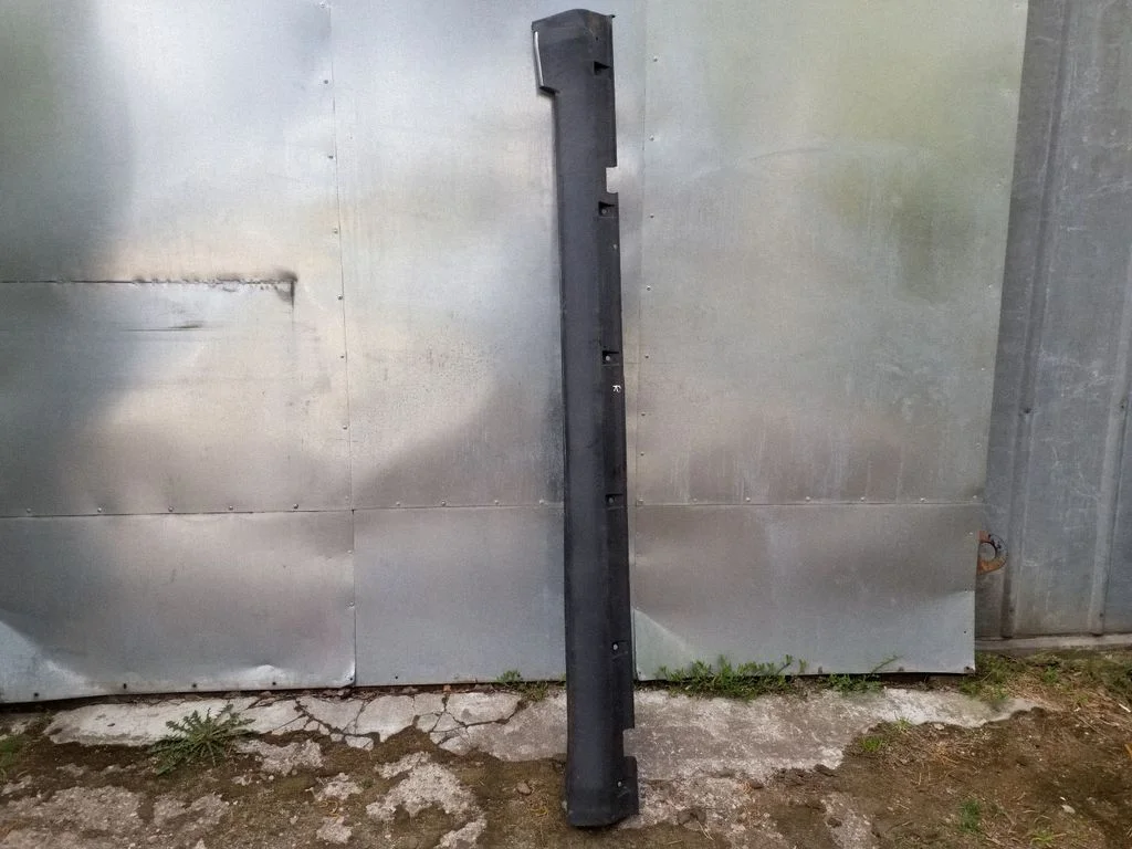 Lävepakk 76850CG000
