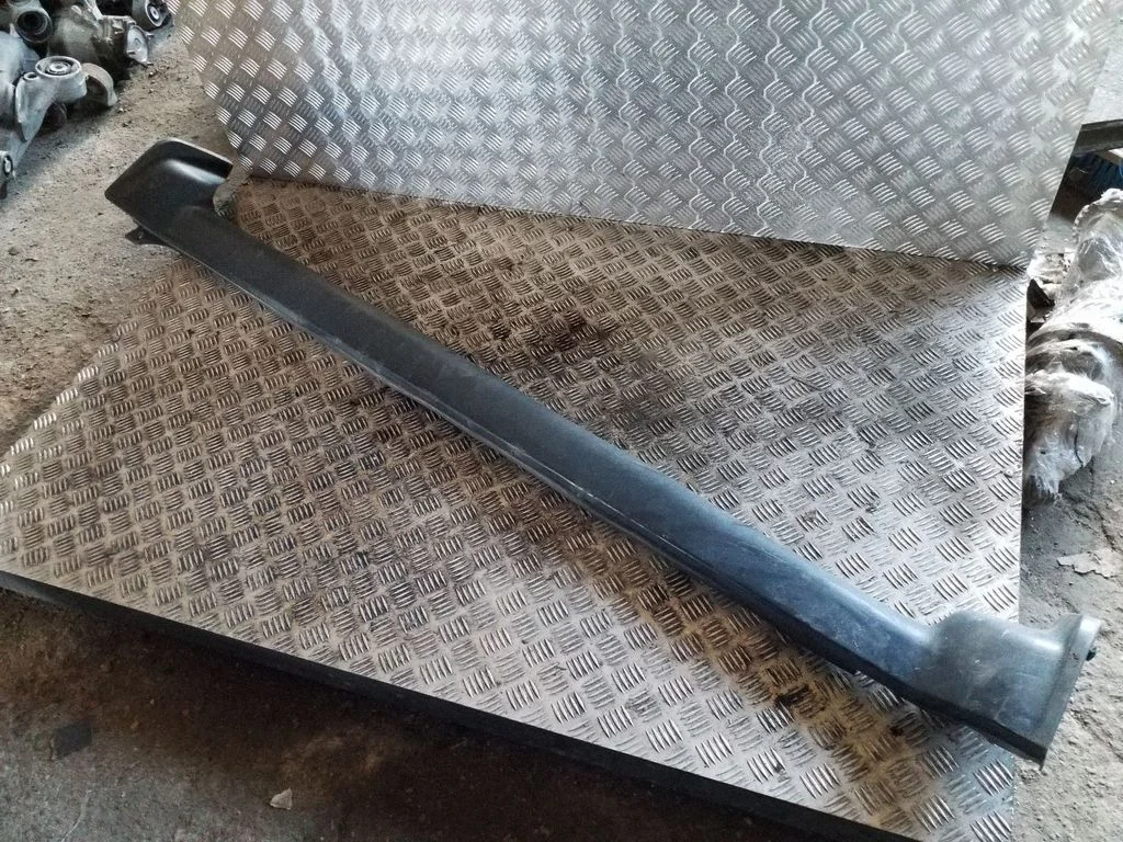 Lävepakk 1BS545TRMAA
