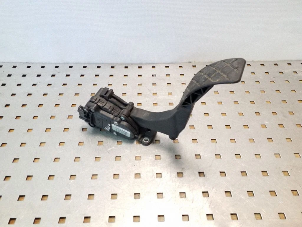 Gaasipedaal – Seat Ibiza III (6L) (2002-2008)