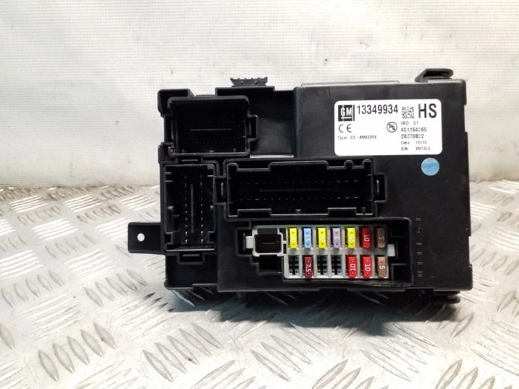 Kaitsmeplokk – Opel Meriva B (2010-2016)