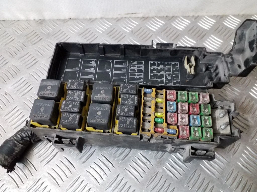 Fuse module 56047194AD