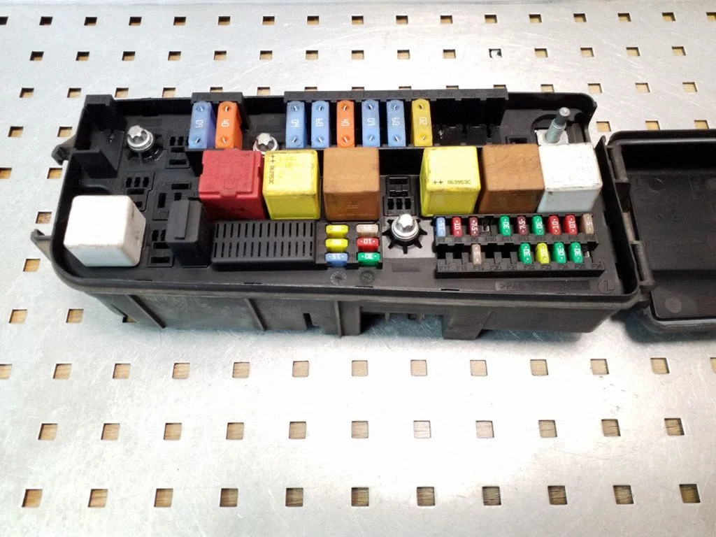 Fuse module – Opel Vectra C (2005-2009)