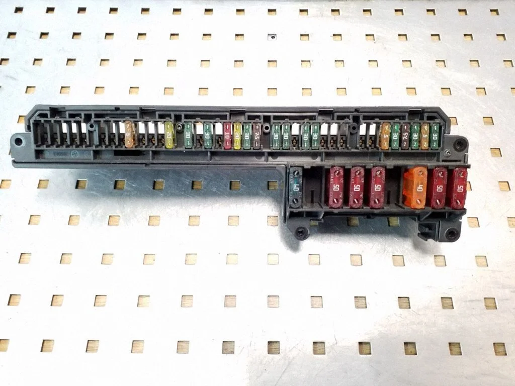 Fuse module – BMW 5 Series E60 E61 (2004-2010)