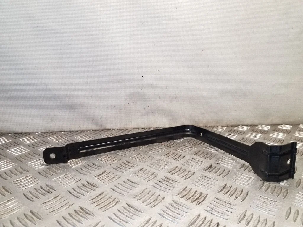 Uchwyt akumulatora – BMW Seria 5 F10 F11 (2009-2016)