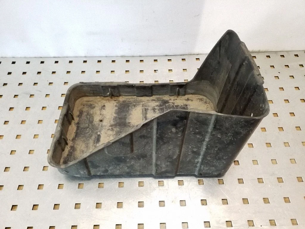 Battery tray – Honda FR-V (2004-2009)