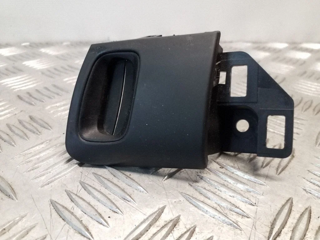 Muu salongiosa 8K2905219A