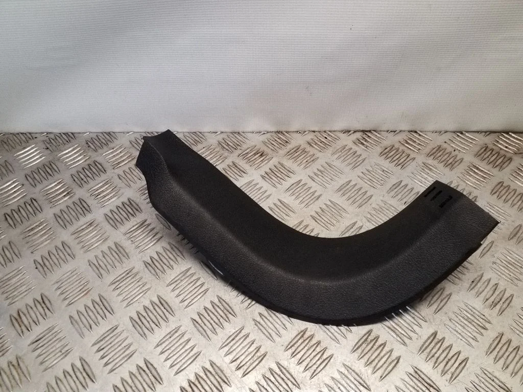 Cita salona detaļa 6M21U02348AD