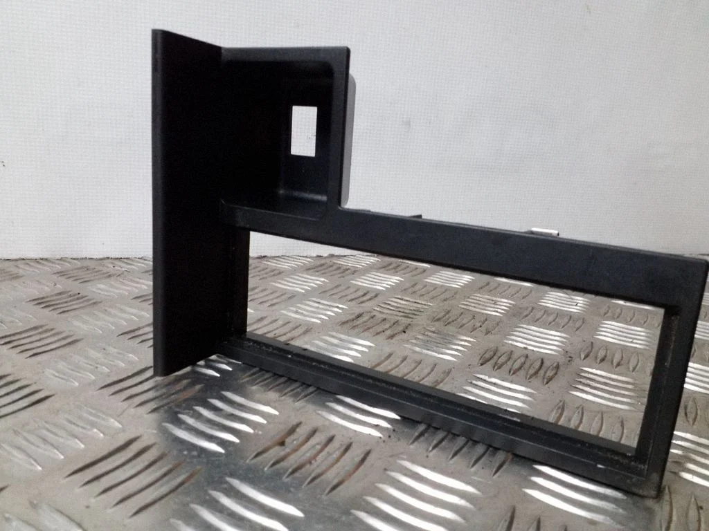 Cita salona detaļa 1T0858373E