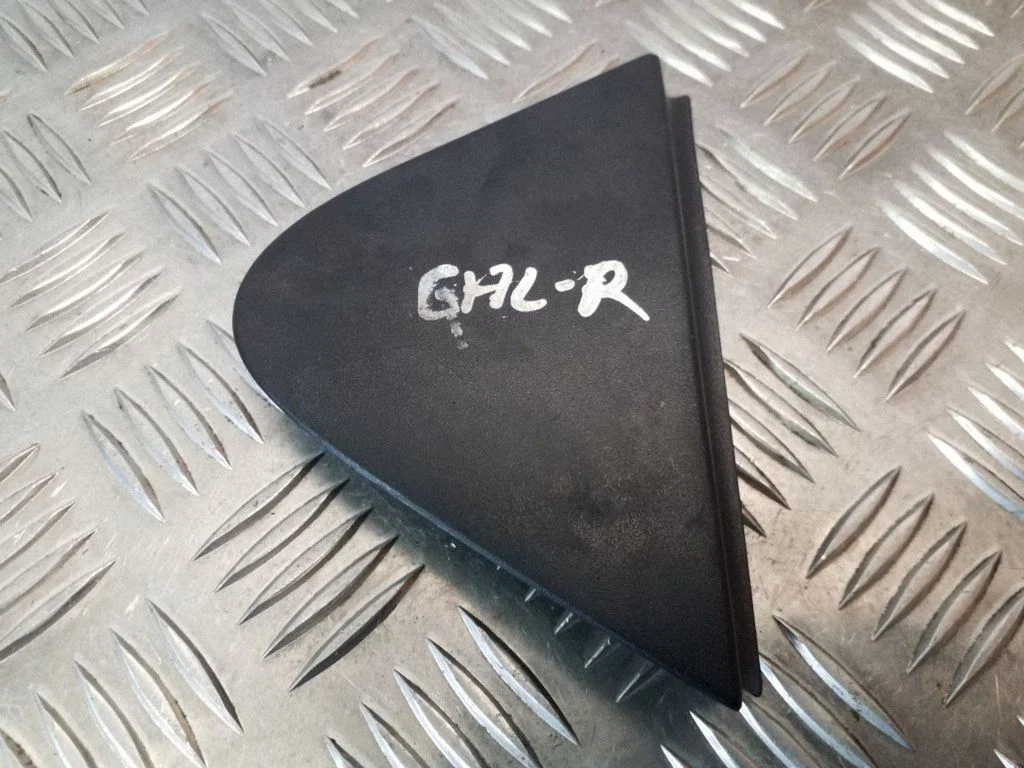 Other exterior part – Nissan Juke I F15 (2010-2018)