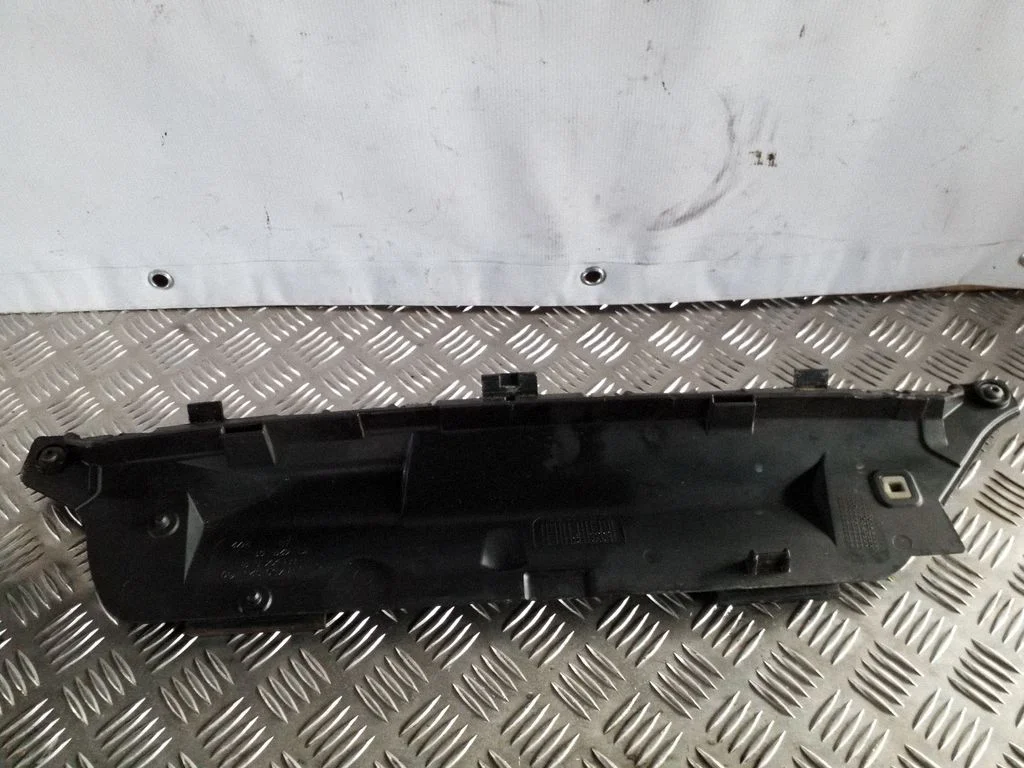 Muu mootoriruumi osa – BMW X3 E83 (2003-2010)