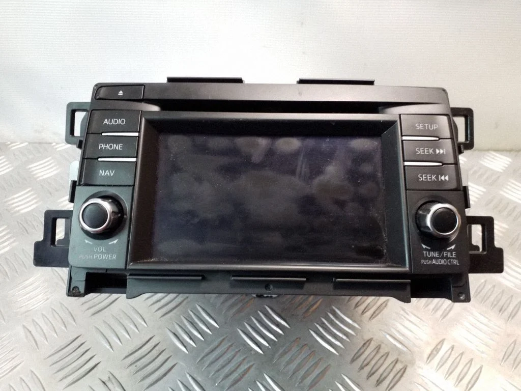 Radio/CD/DVD/GPS head unit – Mazda 6 (2008-2013)